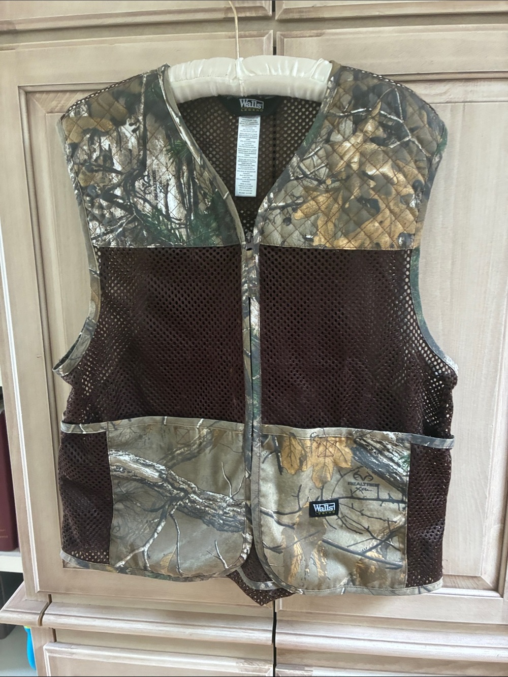 Walls legend mens  Brown Mesh & Camo Hunting Vest L/XL